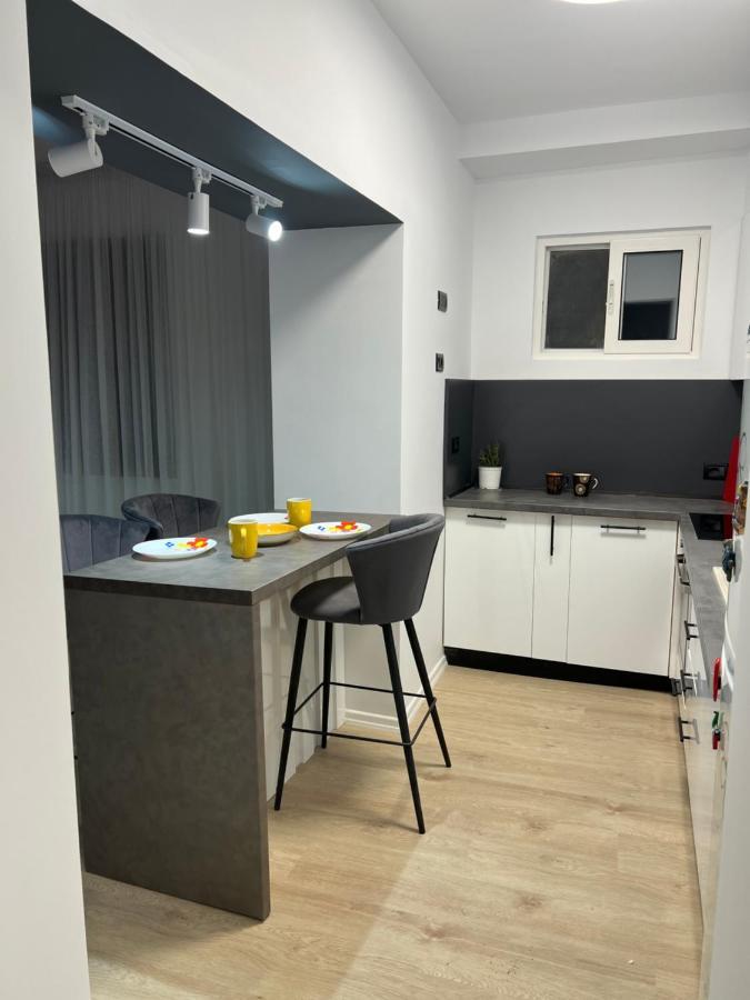 Amion Apartment In Center Of Tirana Exterior photo